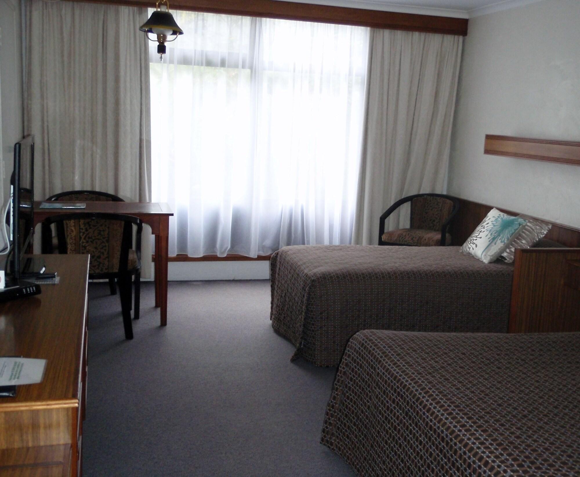 West Coaster Motel Queenstown Εξωτερικό φωτογραφία