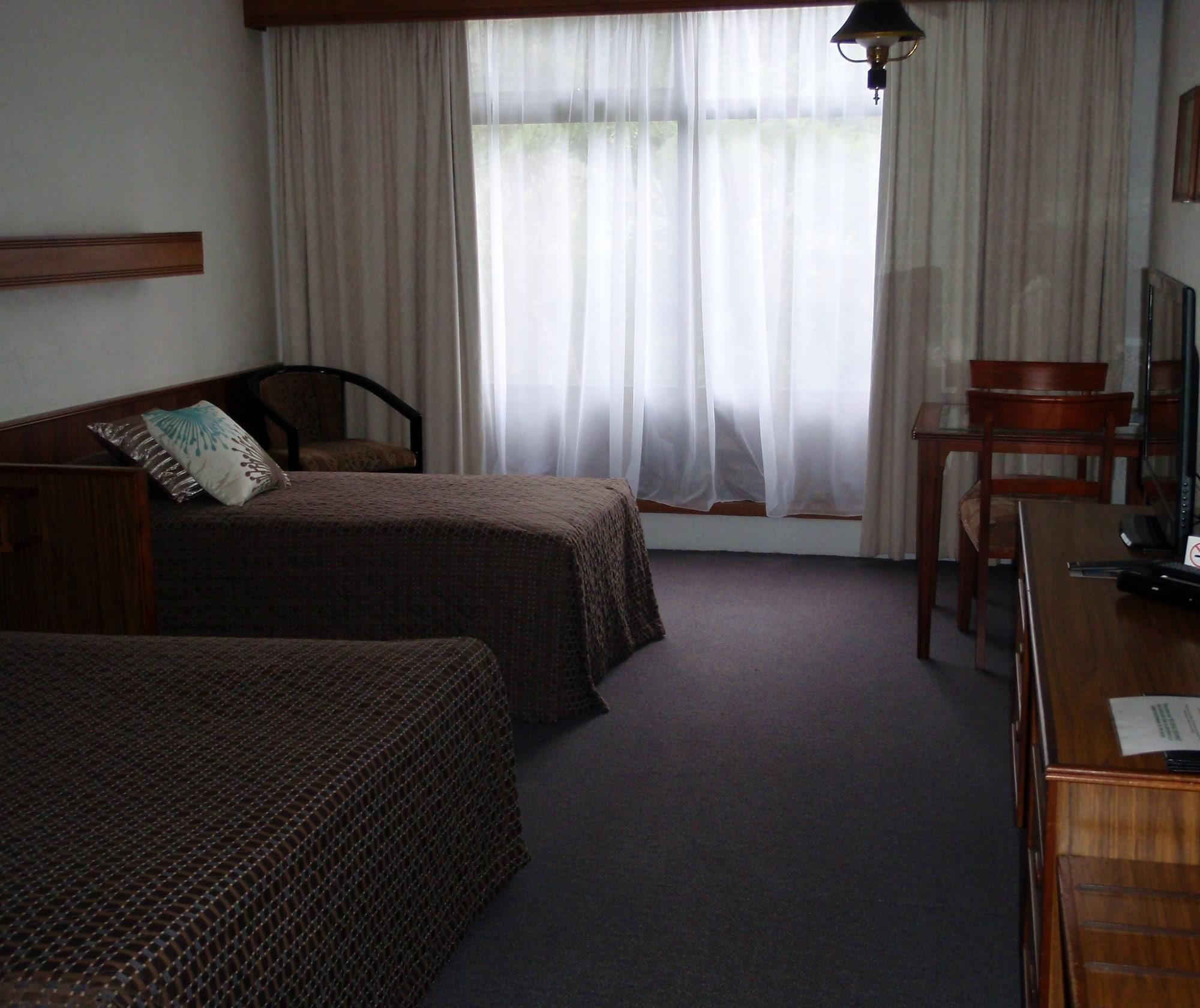 West Coaster Motel Queenstown Εξωτερικό φωτογραφία
