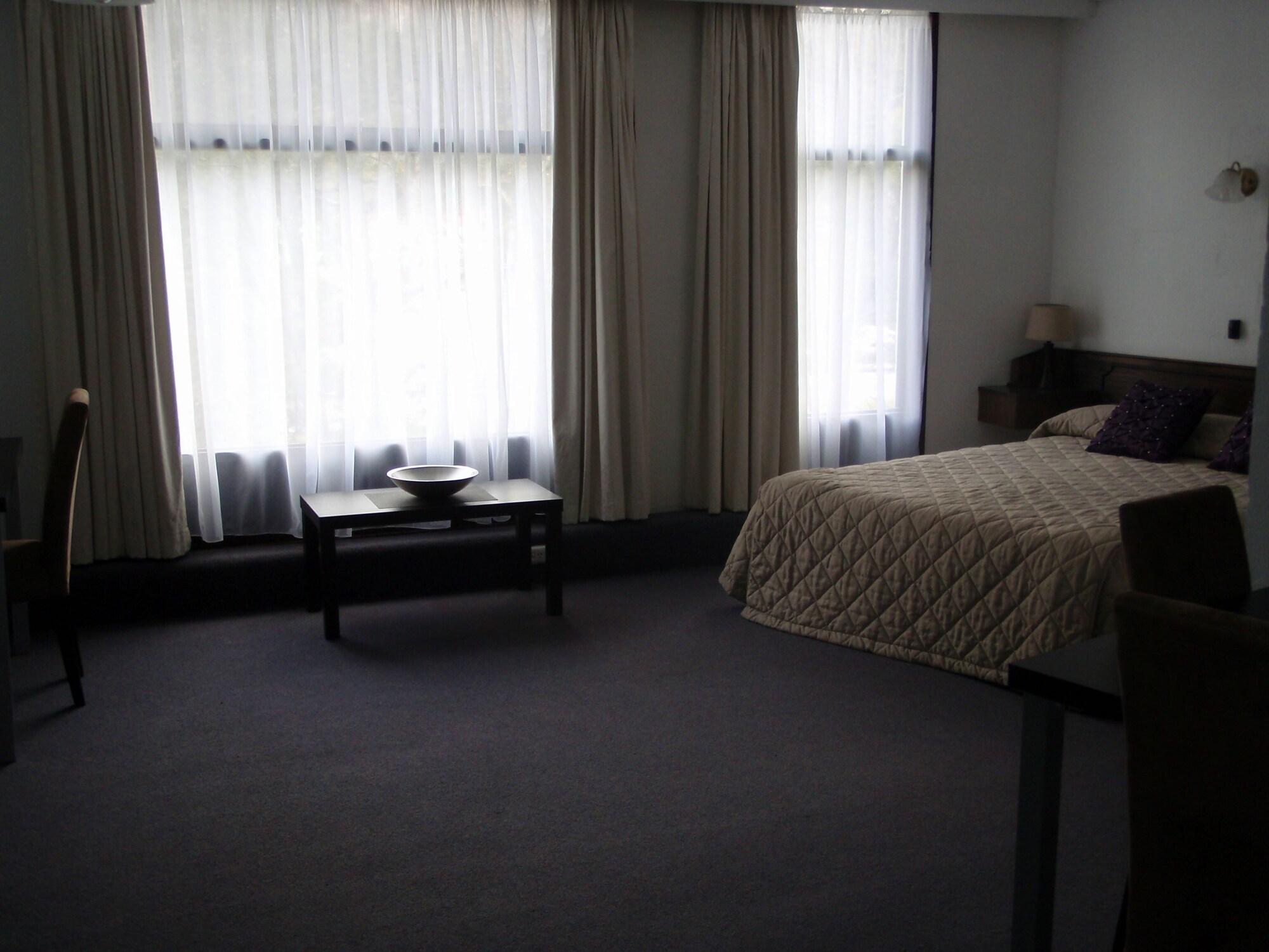 West Coaster Motel Queenstown Εξωτερικό φωτογραφία