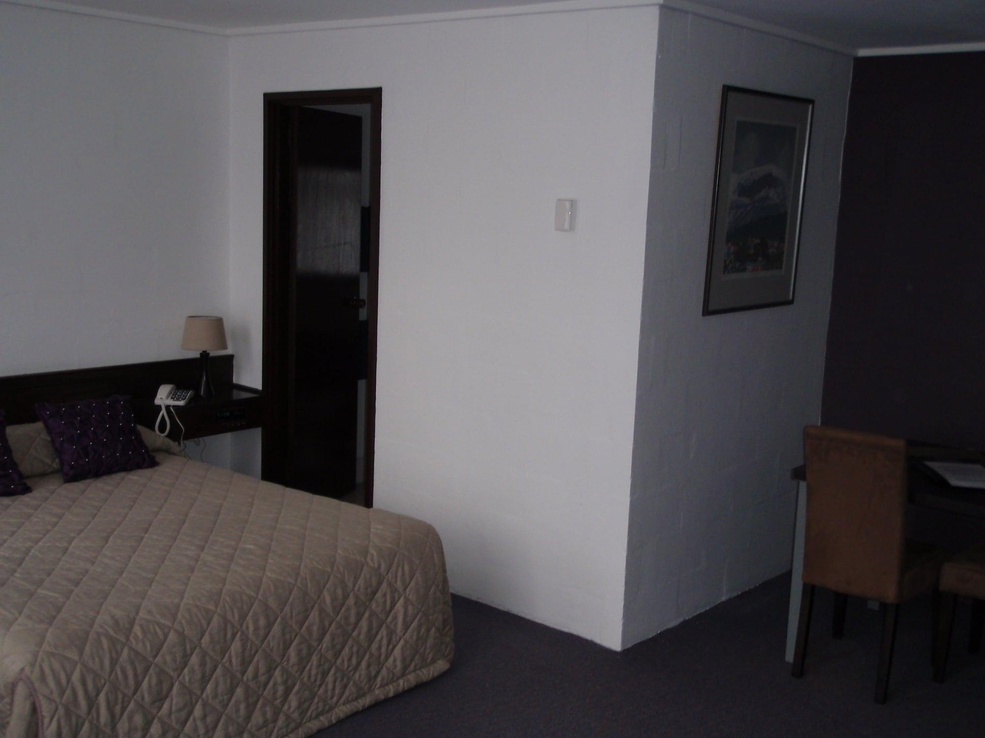 West Coaster Motel Queenstown Εξωτερικό φωτογραφία