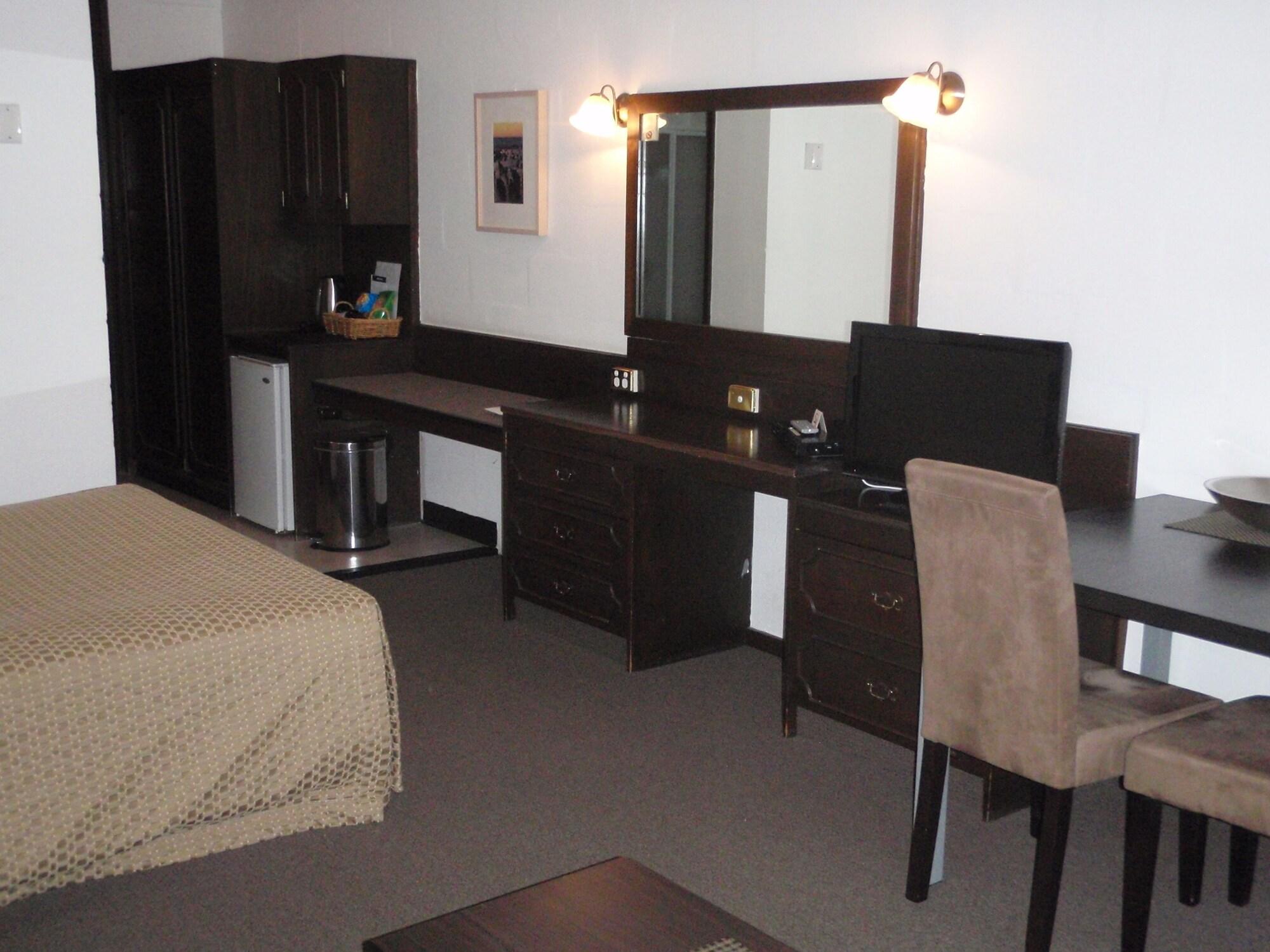 West Coaster Motel Queenstown Εξωτερικό φωτογραφία