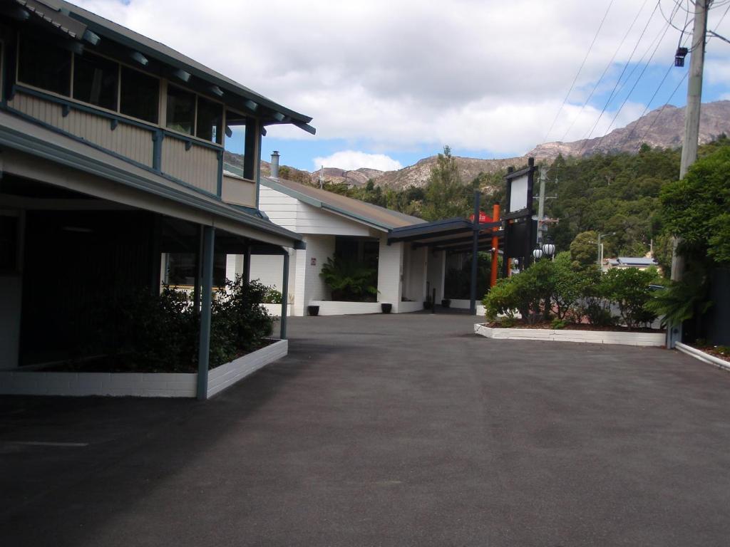 West Coaster Motel Queenstown Εξωτερικό φωτογραφία