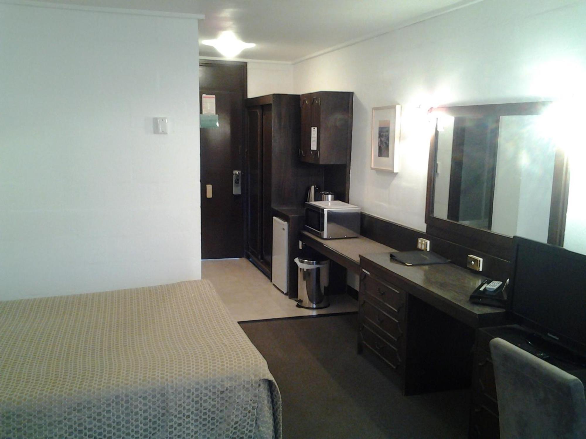 West Coaster Motel Queenstown Εξωτερικό φωτογραφία