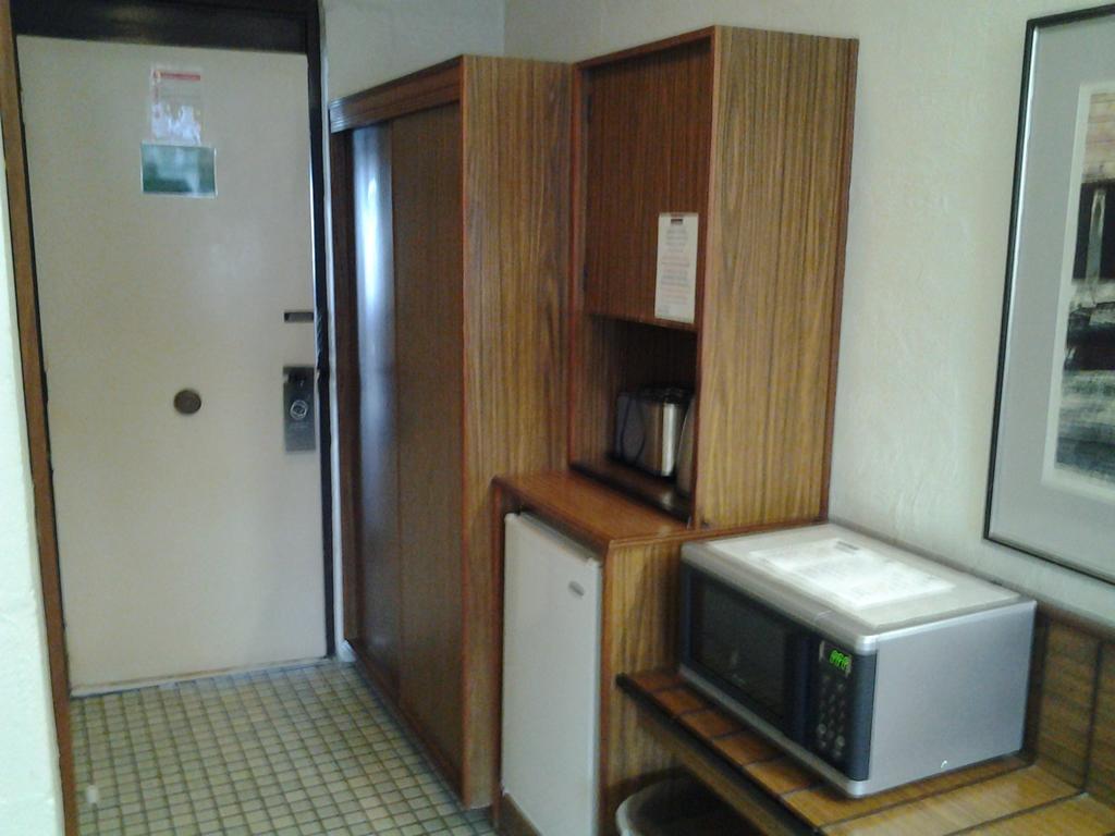 West Coaster Motel Queenstown Εξωτερικό φωτογραφία