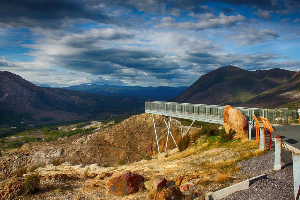 West Coaster Motel Queenstown Εξωτερικό φωτογραφία